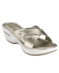 The Cole Haan Air Teresa sandal is just as cute as it is comfy. And with NIKE AIR Technology, that's a LOT of comfort. The Cole Haan Air Teresa sandal is just as cute as it is comfy. And with NIKE AIR Technology, that's a LOT of comfort.