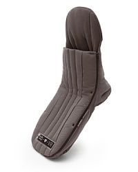 Designed for comfort with soft breathable lining that regulates the temperature and wicks away moisture. Designed for comfort with soft breathable lining that regulates the temperature and wicks away moisture.