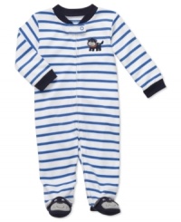 He's always ready to lounge or play in this adorable and cozy sleeper by Carter's. He's always ready to lounge or play in this adorable and cozy sleeper by Carter's.
