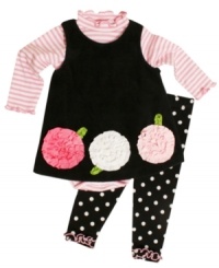 There will be a lot of buzz around your little one's beautiful look when she's wearing this flower jumper set, with a bodysuit and matching leggings. (Clearance) There will be a lot of buzz around your little one's beautiful look when she's wearing this flower jumper set, with a bodysuit and matching leggings. (Clearance)