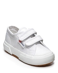 Superga offers up a classic running sneaker look in lightweight canvas, a comfy way to send them to school with style. Superga offers up a classic running sneaker look in lightweight canvas, a comfy way to send them to school with style.