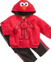 Whether he's learning his shapes or just relaxing, your little dude will love this Elmo fleece and pant set from Nannette. Whether he's learning his shapes or just relaxing, your little dude will love this Elmo fleece and pant set from Nannette.