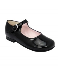 Give her feet star treatment with these classically cute Mary Jane shoes from Nina. Give her feet star treatment with these classically cute Mary Jane shoes from Nina.