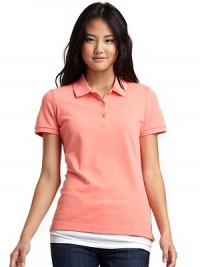 THE LOOKPolo collarThree-button placketShort sleevesEmbroidered detail on chestTHE FITAbout 23 from shoulder to hemTHE MATERIAL97% pima cotton/3% spandexCARE & ORIGINMachine washImportedModel shown is 5'10 (177cm) wearing US size Small. THE LOOKPolo collarThree-button placketShort sleevesEmbroidered detail on chestTHE FITAbout 23 from shoulder to hemTHE MATERIAL97% pima cotton/3% spandexCARE & ORIGINMachine washImportedModel shown is 5'10 (177cm) wearing US size Small.