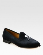 Refined velvet slipper with grosgrain trim.Padded insoleLeather soleMade in Italy
