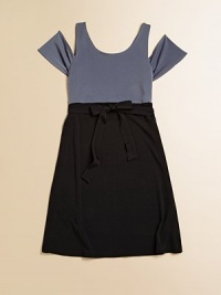 She'll give you the cold shoulder in this stylish frock with shoulder slits in an A-line silhouette.ScoopneckShort sleeves with slitsPullover styleWaistband sash with bow95% polyester/5% spandexMachine washMade in the USA of imported fabric She'll give you the cold shoulder in this stylish frock with shoulder slits in an A-line silhouette.ScoopneckShort sleeves with slitsPullover styleWaistband sash with bow95% polyester/5% spandexMachine washMade in the USA of imported fabric
