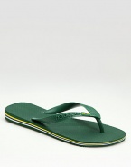 Enduring quality for the beach and beyond, constructed in lasting PVC with signature strap and sole detail. PVC Rubber sole Imported 