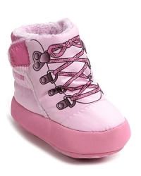 The North Face® brings you a pretty pair of baby's first hiking booties, featuring easy-on, easy-off Velcro® and 100 g Heatseeker™ material for extra warmth. The North Face® brings you a pretty pair of baby's first hiking booties, featuring easy-on, easy-off Velcro® and 100 g Heatseeker™ material for extra warmth.