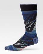 A lively print meets luxurious fabrication.Mid-calf height62% pima cotton/37% nylon/1% Lycra®Machine washImported