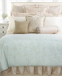 Martha Stewart Petal Drift Full/Queen Comforter Martha Stewart Petal Drift Full/Queen Comforter