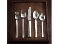 In 1990, this cutler won Denmark's top design ward, the ID prize. The jury was won over by the timeles harmony of the form and carefully thought out, almost imperceptibly refined interpretation of an ancient ideal in the different pieces. This cutlery stands out as innovative and different, yet at the same time familiar and well known. The rounded lines seem natural and comfortable - espeically in use. Bo Bonfils is produced in matte finish stainless steel. In 1990, this cutler won Denmark's top design ward, the ID prize. The jury was won over by the timeles harmony of the form and carefully thought out, almost imperceptibly refined interpretation of an ancient ideal in the different pieces. This cutlery stands out as innovative and different, yet at the same time familiar and well known. The rounded lines seem natural and comfortable - espeically in use. Bo Bonfils is produced in matte finish stainless steel.