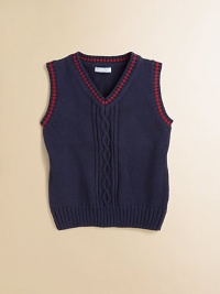 This classic sleeveless silhouette is embellished with a cable-knit design and contrasting tipping for preppy perfection.V-neckSleevelessPullover styleCottonMachine washImported This classic sleeveless silhouette is embellished with a cable-knit design and contrasting tipping for preppy perfection.V-neckSleevelessPullover styleCottonMachine washImported