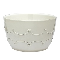 Whether elegant or casual, sophisticated or modern, Juliska Berry & Thread white dinnerware will suit whatever your setting and look great on your table. Whether elegant or casual, sophisticated or modern, Juliska Berry & Thread white dinnerware will suit whatever your setting and look great on your table.