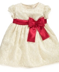 Beautiful and airy lace dress by Sweet Heart. Beautiful and airy lace dress by Sweet Heart.