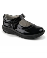 Now she can really have it all! The SRT Preschool Trista combines top-notch Sensory Response Technolog with luxurious materials and girly details. This Mary Jane has sensory pods for maximum feedback when walking and running, air cushioning in the heel for comfort and a fashionable flower on the hook-and-loop strap. Now she can really have it all! The SRT Preschool Trista combines top-notch Sensory Response Technolog with luxurious materials and girly details. This Mary Jane has sensory pods for maximum feedback when walking and running, air cushioning in the heel for comfort and a fashionable flower on the hook-and-loop strap.