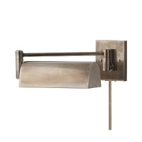 The classic design of this Ralph Lauren swing arm lamp gracefully sheds light on any space, and any task. The classic design of this Ralph Lauren swing arm lamp gracefully sheds light on any space, and any task.