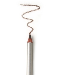 Laura Mercier Eye Brow Pencils offer a lesser degree of pigmentation for achieving subtle, hair-like strokes while the unique triangular shape offers an excellent grip for ultimate precision & accurate application. Laura Mercier Eye Brow Pencils offer a lesser degree of pigmentation for achieving subtle, hair-like strokes while the unique triangular shape offers an excellent grip for ultimate precision & accurate application.