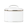 Kate Spade Sonora Knot is a clean & classic dinnerware collection in Bone china with gold and platinum bands. Featuring lustrous gold, platinum and black rim accents. Dishwasher safe.