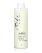 This sheer conditioner with encapsulated olive oil gives hair what it needs: vital moisture and shine while restoring its strength.