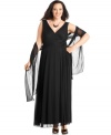 Classic and elegant, Alex Evenings' plus size gown is a chic choice for a special occasion. Accessorize with sparkling jewels and shimmering shoes!