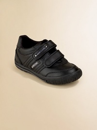 Crafted in supple leather for handsome style with double grip-tape closure and cozy rubber sole featuring patented, breathable technology that absorbs and expels sweat, while keeping out water.Double grip-tape closureLeather upperTextile liningRubber solePadded insoleImported Crafted in supple leather for handsome style with double grip-tape closure and cozy rubber sole featuring patented, breathable technology that absorbs and expels sweat, while keeping out water.Double grip-tape closureLeather upperTextile liningRubber solePadded insoleImported