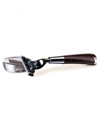 Collezione Barbiere offers the ultimate in men's grooming. Wood and burnished brass razor with stand has jointed head for a precise, close shave. Can be used with Gillette Mach 3 blades. Collezione Barbiere offers the ultimate in men's grooming. Wood and burnished brass razor with stand has jointed head for a precise, close shave. Can be used with Gillette Mach 3 blades.