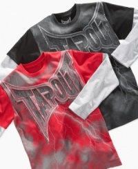 A full-on layered look-in half the time and trouble-in a long-sleeved/short-sleeved Slider T-Shirt from Tapout. A full-on layered look-in half the time and trouble-in a long-sleeved/short-sleeved Slider T-Shirt from Tapout.
