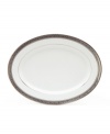 The unparalleled style of Noritake china has been gracefully setting tables for more than ninety years. The formal Crestwood Platinum dinnerware and dishes collection features crisp white china embellished with a shimmering border of interlocking scrolled leaves and an edge of polished platinum.