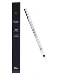 Soft as a powder, practical as a pencil. An exclusive texture, this eyebrow powder comes in a compact, dual-tip pencil with a beveled applicator for very soft application. Adds extra volume, definition and personality to your look. Soft as a powder, practical as a pencil. An exclusive texture, this eyebrow powder comes in a compact, dual-tip pencil with a beveled applicator for very soft application. Adds extra volume, definition and personality to your look.