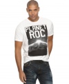 This Rocawear tee boasts a cool logo graphic perfect to pair with your favorite jeans and sneaks.