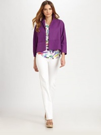 Well-placed seams add an interesting touch to this relaxed-fit design for an ultra-chic look.Collar neckThree-quarter sleevesHook-and-eye closureAbout 22 from shoulder to hem53% cotton/47% linenDry cleanImported Model shown is 5'10 (177cm) wearing US size 4. Well-placed seams add an interesting touch to this relaxed-fit design for an ultra-chic look.Collar neckThree-quarter sleevesHook-and-eye closureAbout 22 from shoulder to hem53% cotton/47% linenDry cleanImported Model shown is 5'10 (177cm) wearing US size 4.