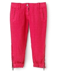 Crafted in soft cotton, this comfy tapered pant pushes the envelope with allaover asymmetrical stitch details, zip cuffs and double besom hand pockets. Crafted in soft cotton, this comfy tapered pant pushes the envelope with allaover asymmetrical stitch details, zip cuffs and double besom hand pockets.