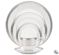 Noritake Odessa Platinum 5-Piece Place Setting Noritake Odessa Platinum 5-Piece Place Setting