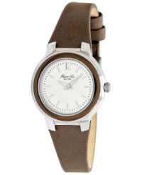 Kenneth Cole New York keeps it simple and elegant with this rich leather timepiece. Kenneth Cole New York keeps it simple and elegant with this rich leather timepiece.