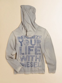 He'll make a statement in this light cotton layer with vintage-style faded letters.Attached hoodLong sleevesKangaroo pocketCottonMachine washImported He'll make a statement in this light cotton layer with vintage-style faded letters.Attached hoodLong sleevesKangaroo pocketCottonMachine washImported