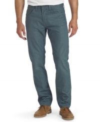 Slim out your denim look with these worn 513 straight-fit denim from Levi's. Slim out your denim look with these worn 513 straight-fit denim from Levi's.