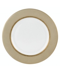 Adorned with delicate beetles and dragonflies, this classically shaped fine china butter plate combines simple elegance with casual style. The gold wing border makes your tabletop shine with elegance while the classic shape and delicate pattern exude style.