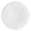 The Louvre dinnerware collection takes its design inspiration from architectural motifs that adorn the exterior of the Louvre museum. Casual or formal, this collection offers great practicality and adapts to every occasion. Oven and dishwasher safe, many of the bakeware pieces transition from oven to table.