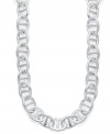 A single layer adds a hint of shine. Giani Bernini's link necklace is crafted in sterling silver. Approximate length: 18 inches.