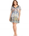 A vintage print makes the plus-size Henley Chemise by One World a fun and comfy choice for your laziest moments.