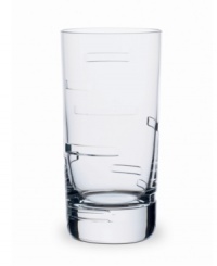 A cut above, the Horizon highball glass from Baccarat drinkware elevates mixed drinks in beautifully weighted, impeccably clear crystal. Clean lines, a thick sham and distinct geometric cuts create a look of modern luxury. A cut above, the Horizon highball glass from Baccarat drinkware elevates mixed drinks in beautifully weighted, impeccably clear crystal. Clean lines, a thick sham and distinct geometric cuts create a look of modern luxury.