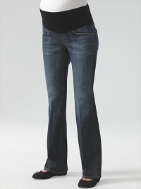 Stretch cotton five-pocket jeans have a comfy elastic waistband to take you through all nine months in style.THE FITStretchy panel at waist Standard bootcut proportion Front rise, about 12½ Inseam, about 33THE DETAILSFaux fly Rivet detail Faded down center legs Signature stitching on back pockets Distressed Pacific Ocean wash Nylon/spandex belly panelCotton/elastene denim Machine wash Made in USA 