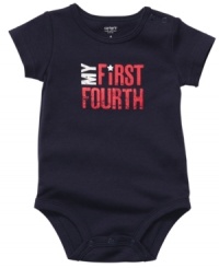 Salute! He'll have a style-statement that makes a bang in this bodysuit from Carter's. Salute! He'll have a style-statement that makes a bang in this bodysuit from Carter's.