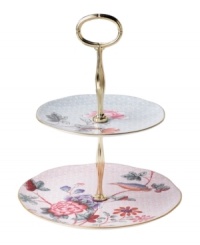 Create a scene worthy of warm scones and finger sandwiches with the Cuckoo two-tier cake stand. Wedgwood bone china adorned with twinkling gold, fanciful birds and vintage blooms embrace the splendid English tradition.