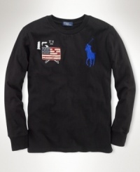 Crafted from soft cotton, a lightweight crewneck pays preppy homage to the red, white and blue with a cool distressed flag patch at the right chest. Crafted from soft cotton, a lightweight crewneck pays preppy homage to the red, white and blue with a cool distressed flag patch at the right chest.