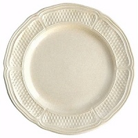 In 1821, Gien was founded for the purpose of bringing fine English earthenware manufacturing techniques to France. Pont Au Choux White is an ivory dinnerware collection with intricate inlaid design work.