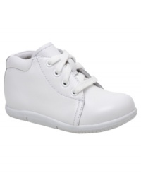 For special occasions or just a day at the park, this classic Elliot baby shoe with Sensory Response Technology™ will have him looking more handsome than ever. For special occasions or just a day at the park, this classic Elliot baby shoe with Sensory Response Technology™ will have him looking more handsome than ever.