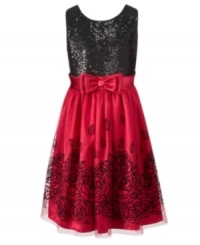Beautiful rose border dress by Bloome is accented with a gorgeous bow at front. Beautiful rose border dress by Bloome is accented with a gorgeous bow at front.