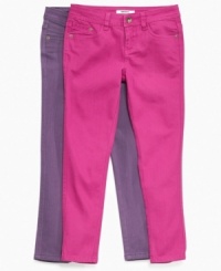 Dig into cute chic. These breezy capri pants from DKNY are perfect for building up her sweet summer style. Dig into cute chic. These breezy capri pants from DKNY are perfect for building up her sweet summer style.