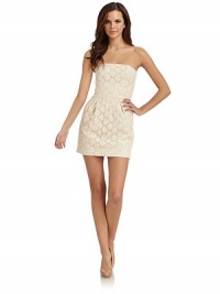 THE LOOKFloral crochet designStrapless with interior boningBust seamsSeamed waistPleated accents on skirtBack zip closureTHE FITAbout 23 from top to hemTHE MATERIALCottonFully linedCARE & ORIGINDry cleanImportedModel shown is 5'10 (177cm) wearing US size 4. THE LOOKFloral crochet designStrapless with interior boningBust seamsSeamed waistPleated accents on skirtBack zip closureTHE FITAbout 23 from top to hemTHE MATERIALCottonFully linedCARE & ORIGINDry cleanImportedModel shown is 5'10 (177cm) wearing US size 4.
